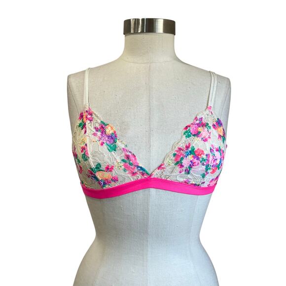 Victoria's Secret Pink Other - Victoria’s Secret Pink Floral Lace Sheer Triangle Bralette Wireless S